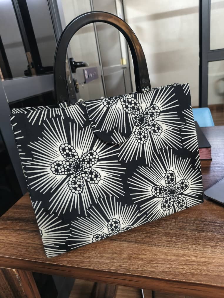 Sacs artisanaux en cuir